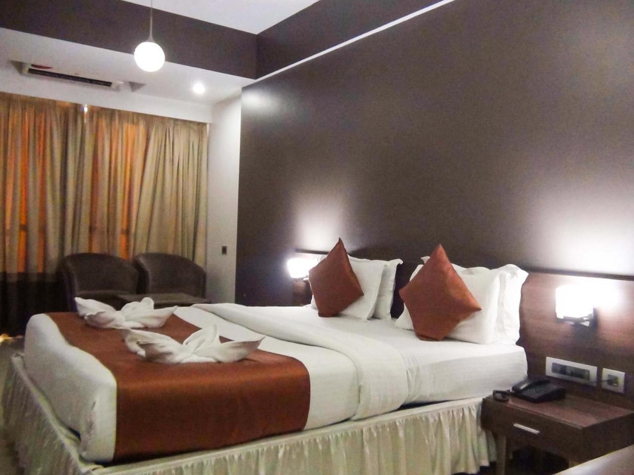 Hotel Imperial Executive, Andheri Mumbai Kültér fotó